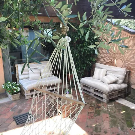 Il Giardino Segreto 3* إيزِيو