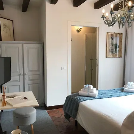 Alojamento de Acomodação e Pequeno-almoço Il Giardino Segreto Iseo