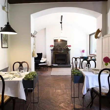 Alojamento de Acomodação e Pequeno-almoço Il Giardino Segreto 3*