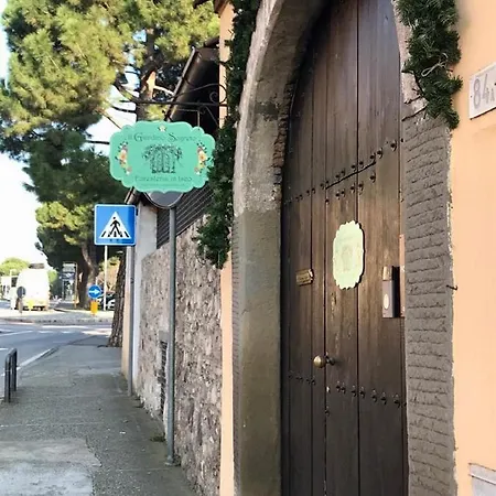 Alojamento de Acomodação e Pequeno-almoço Il Giardino Segreto 3*