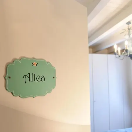 Alojamento de Acomodação e Pequeno-almoço Il Giardino Segreto Iseo