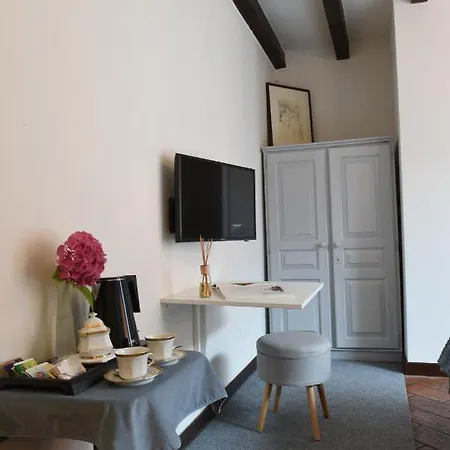 Alojamento de Acomodação e Pequeno-almoço Il Giardino Segreto Iseo