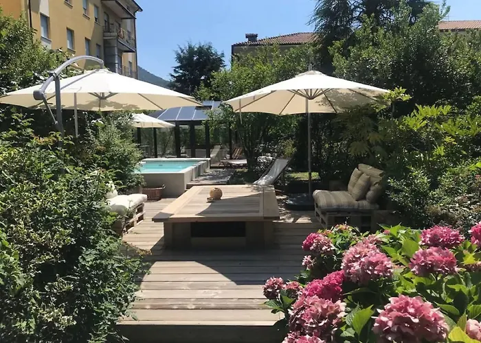 Il Giardino Segreto 4* איסאו