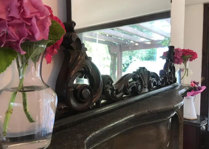 Il Giardino Segreto לינה וארוחת בוקר 4*